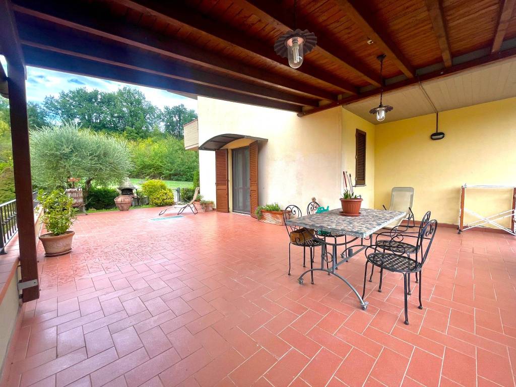 Casa indipendente a San giovanni valdarno in VIA DELLE VILLE - Foto 2