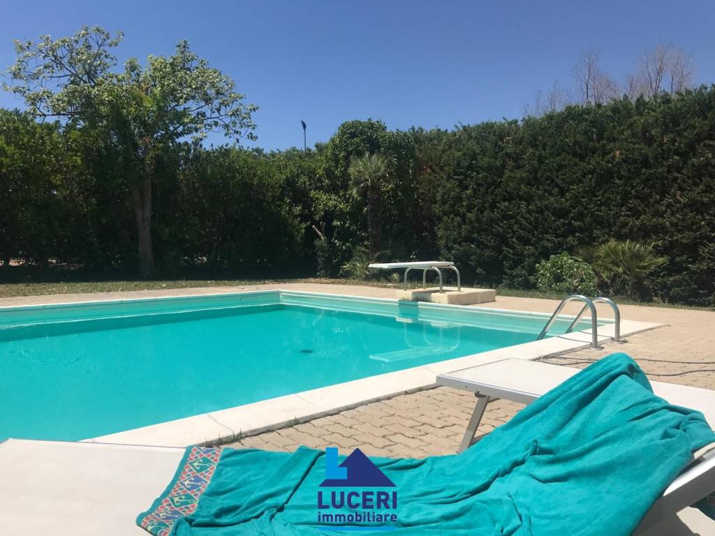 Villa a Matino in Strada Provinciale Da Taviano a Matino - Foto 2