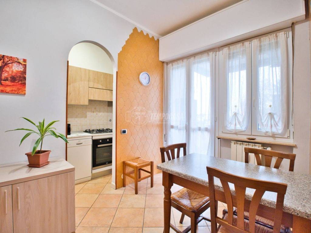 Appartamento a Novara in Via Ettore Bossi - Foto 2