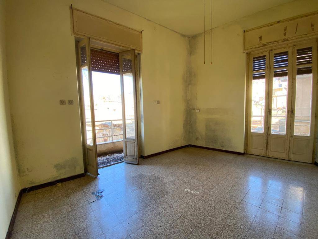 Appartamento a Caltanissetta in Via Nicolò Palmeri, 54 - Foto 5