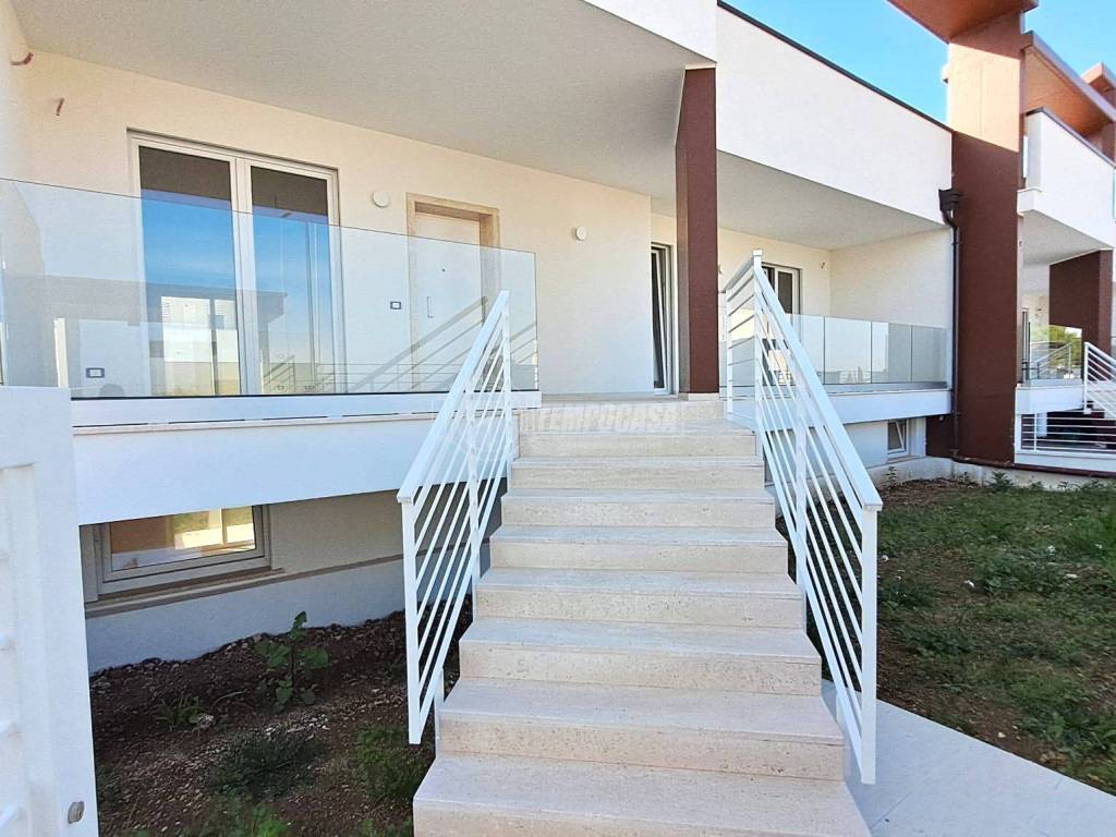 Casa indipendente a Adelfia in Via Cairoli 57 - Foto 2