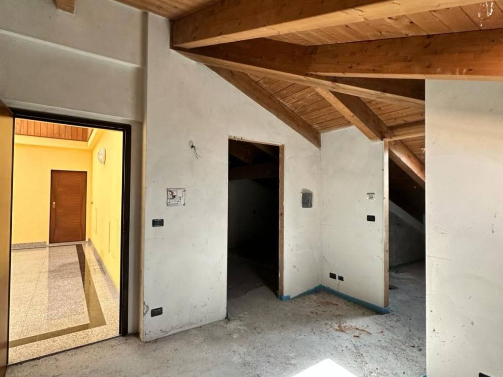 Attico / mansarda a Buttigliera d'asti in Via San Martino - Foto 4