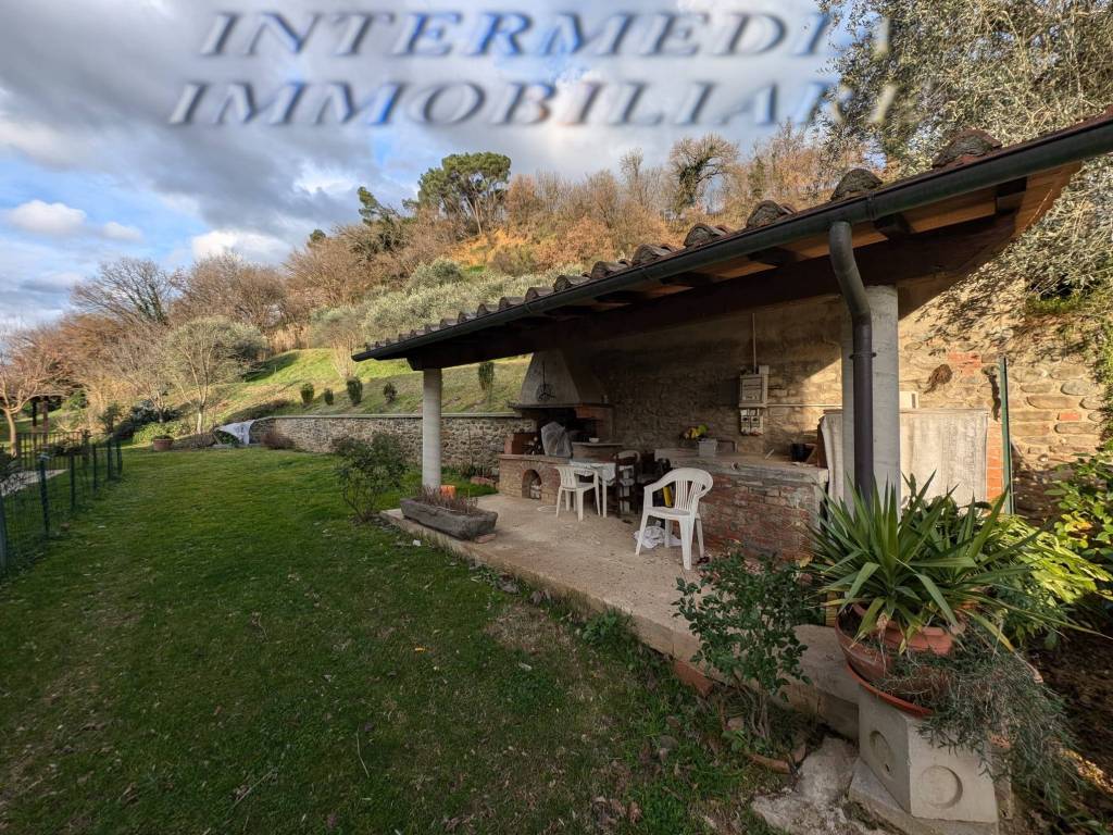 Rustico / casale a Terranuova bracciolini in Frazione Penna - Foto 3