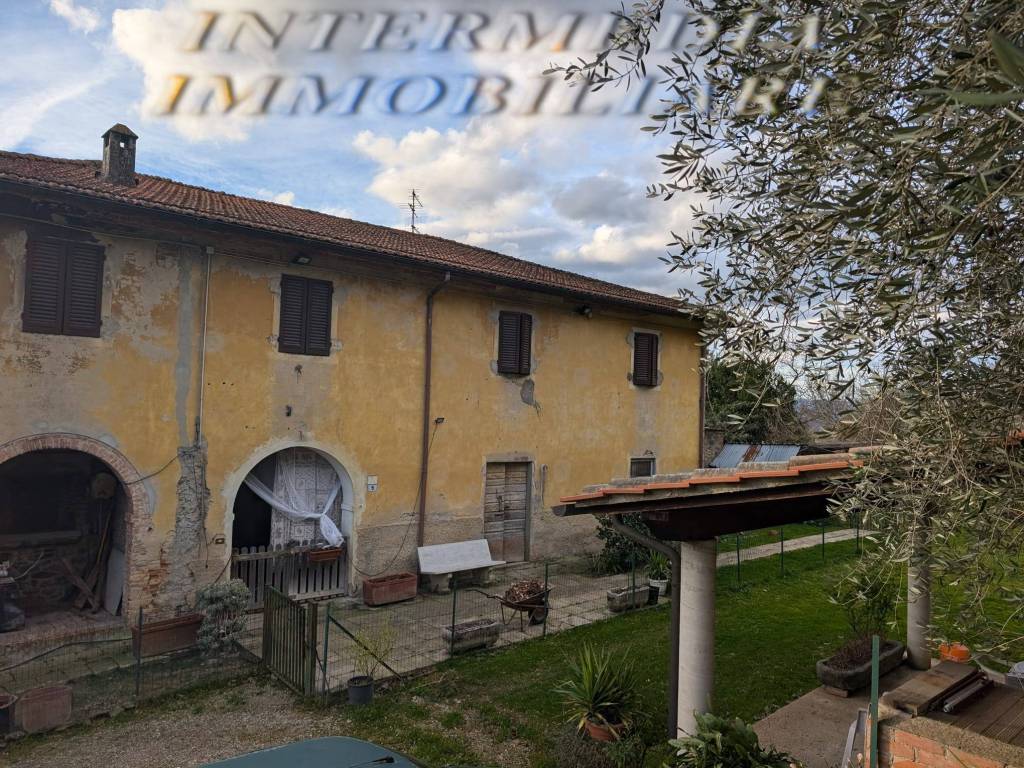 Rustico / casale a Terranuova bracciolini in Frazione Penna - Foto 4