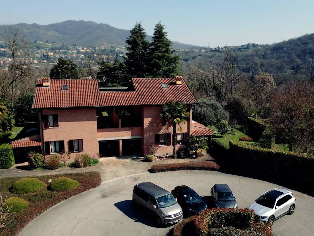 Villa a Imbersago in Via Monsereno - Foto 4