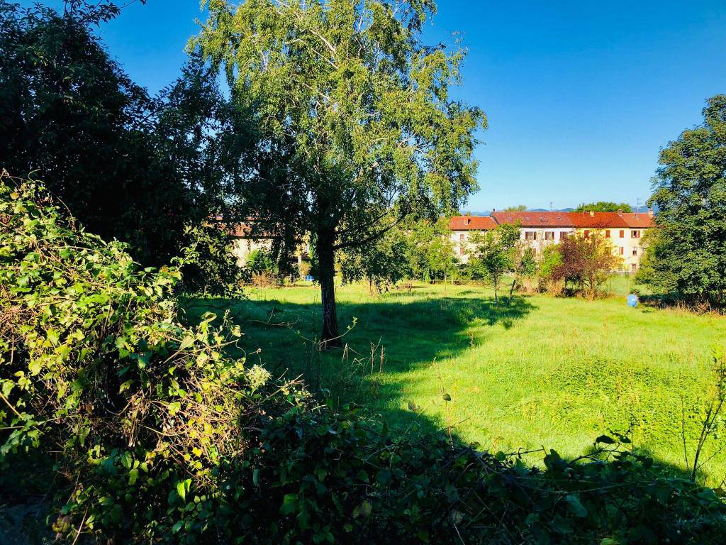 Terreno a Gavirate in Via Nosé, 19 - Foto 2