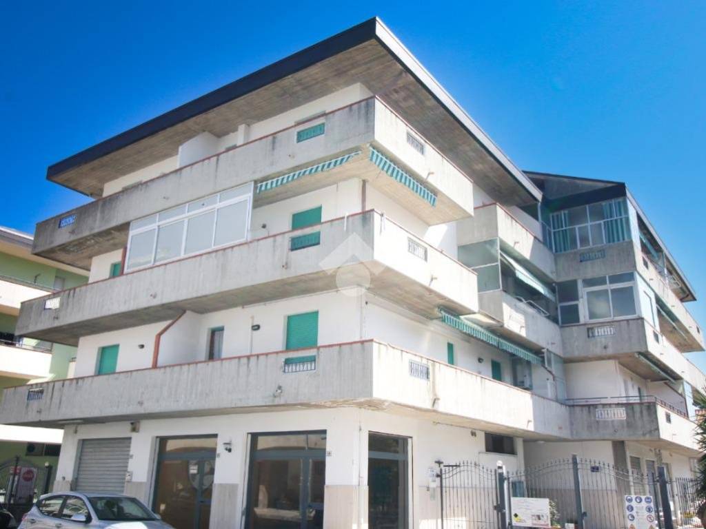 Appartamento a Martinsicuro in Via Vezzola, 32 - Foto 2