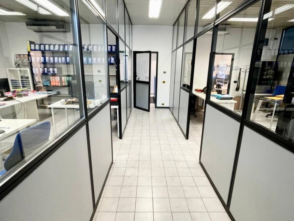 Immobile a Vicenza in Viale del Lavoro, 39 - Foto 3