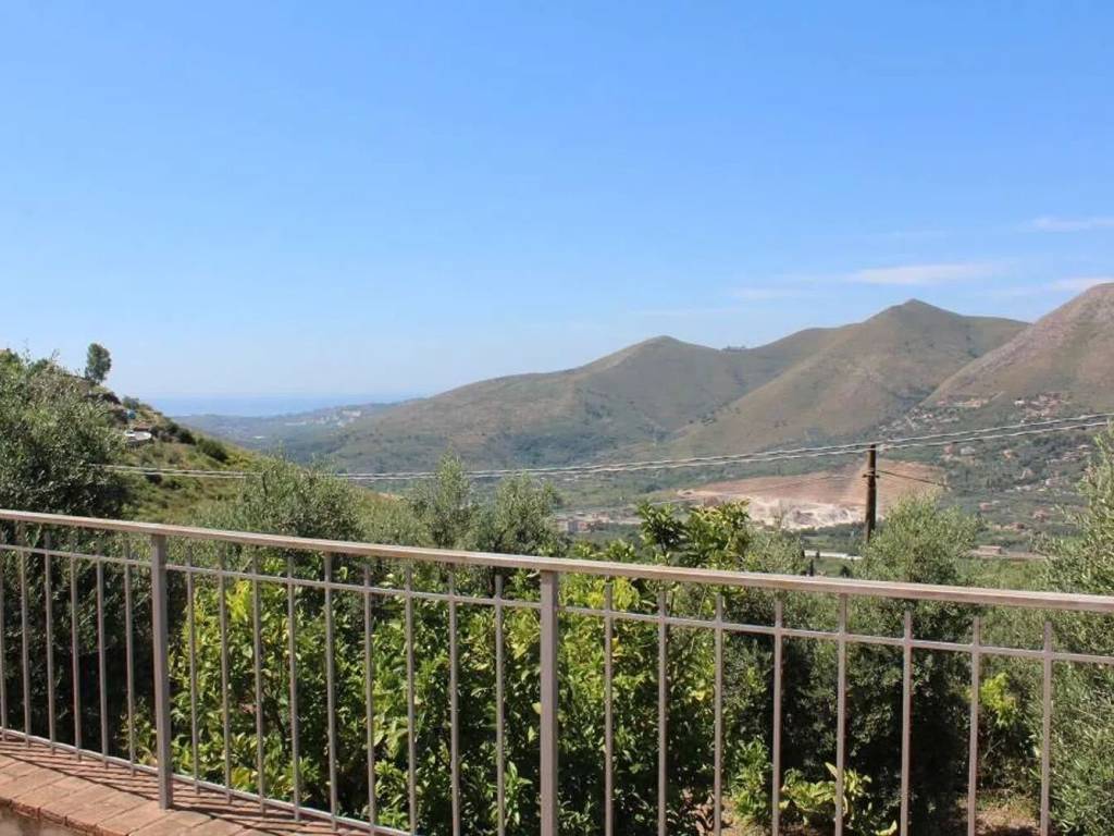 Villa a Itri in Via Stazione - Foto 4