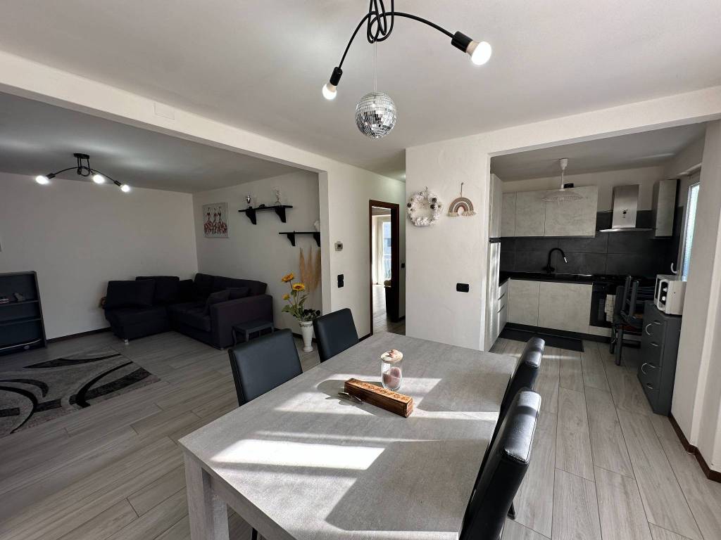 Appartamento a Albino in Via per Cene, 6 - Foto 1