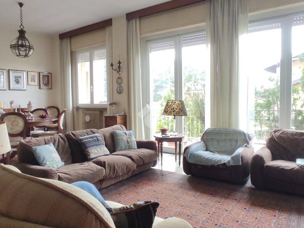 Casa indipendente a Lonate pozzolo in Via Leopardi, 5 - Foto 5