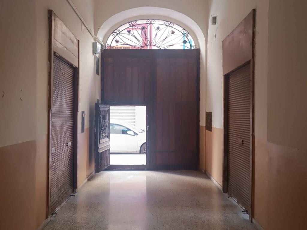 Appartamento a Taranto in Via Duca degli Abruzzi, 95 - Foto 2