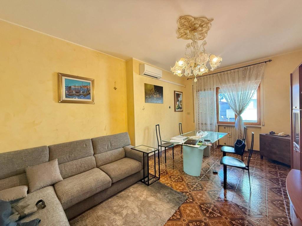 Appartamento a Montesilvano in Via Lazio - Foto 2