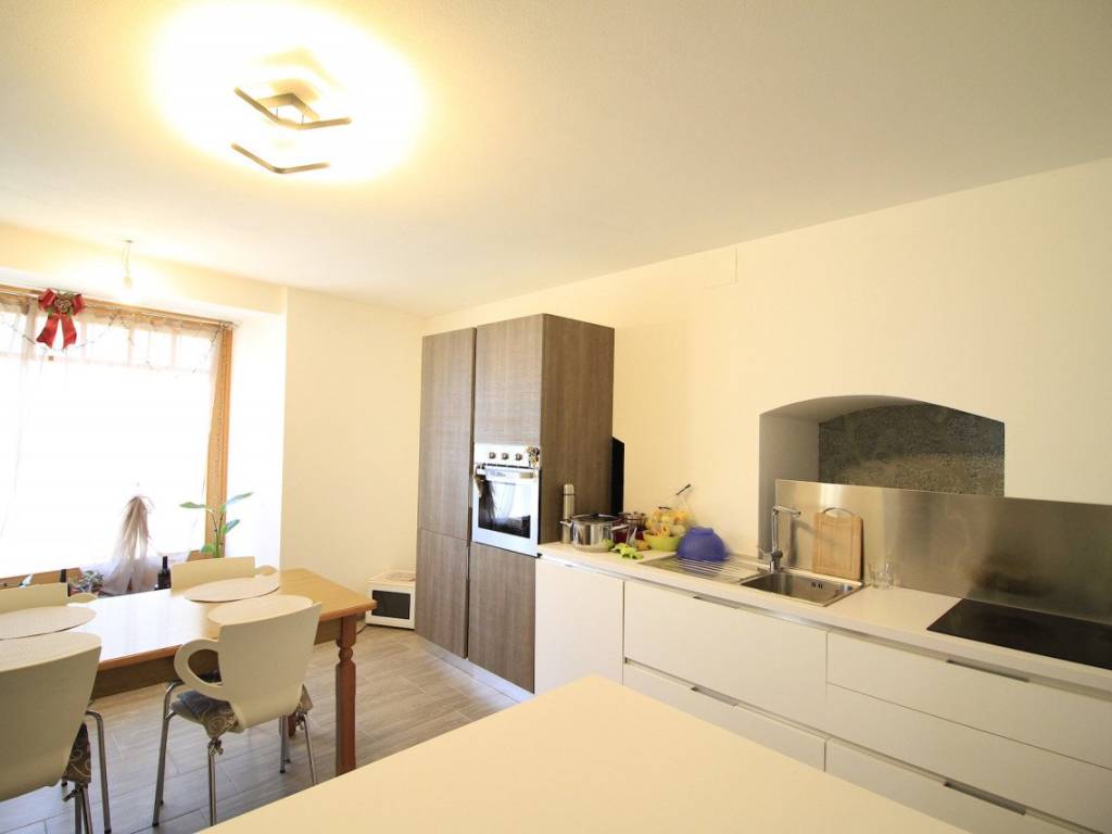 Appartamento a Tione di trento in Via Pinzolo - Foto 2