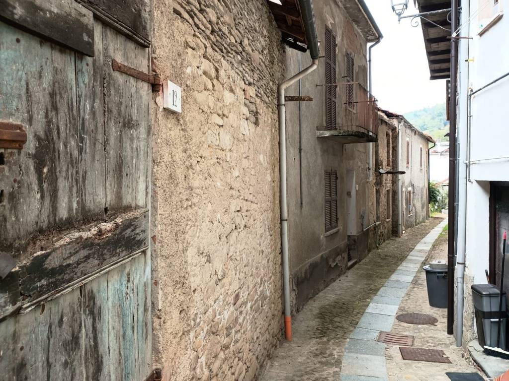 Casa indipendente a Monastero bormida in Via Benedetto Cairoli, 15 - Foto 4