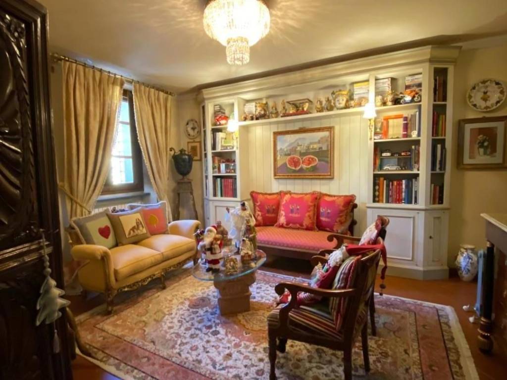 Casa indipendente a Poggio a caiano in Via Vittorio Emanuele II, - Foto 2