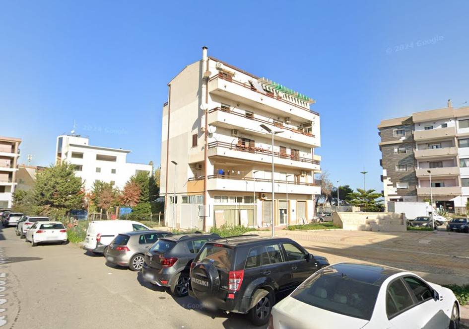 Immobile a Crotone in Largo Spiaggia delle Forche - Foto 2