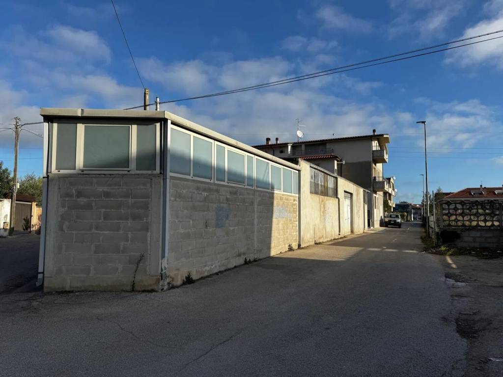 Immobile a Pescara in Strada Raiale Vecchia S.N.C. - Foto 2