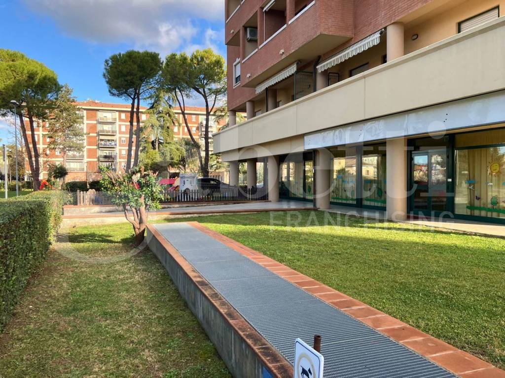 Immobile a Bastia umbra in VIA SANDRO PERTINI , 139 - Foto 2