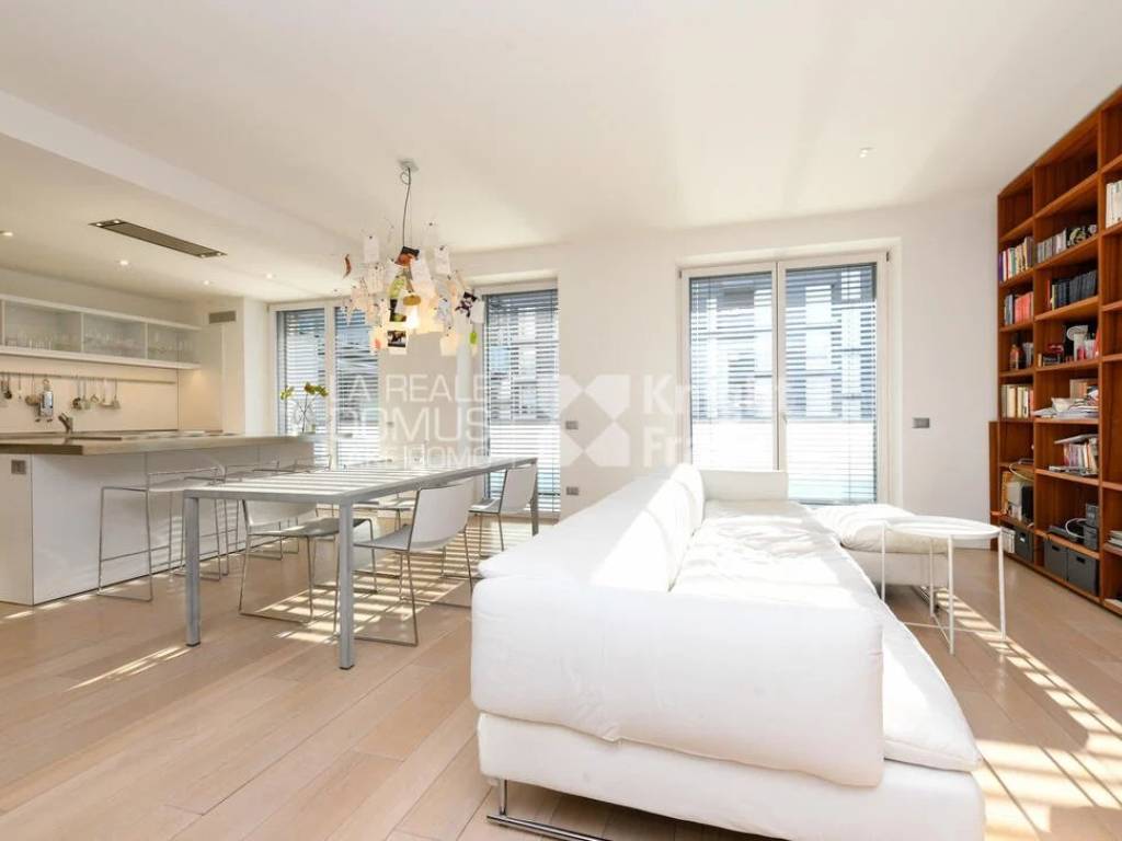 Appartamento a Como in Via Morazzone - Foto 4