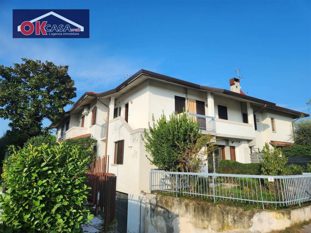 Appartamento a Sirmione in fratelli Cairoli, 2 - Foto 2