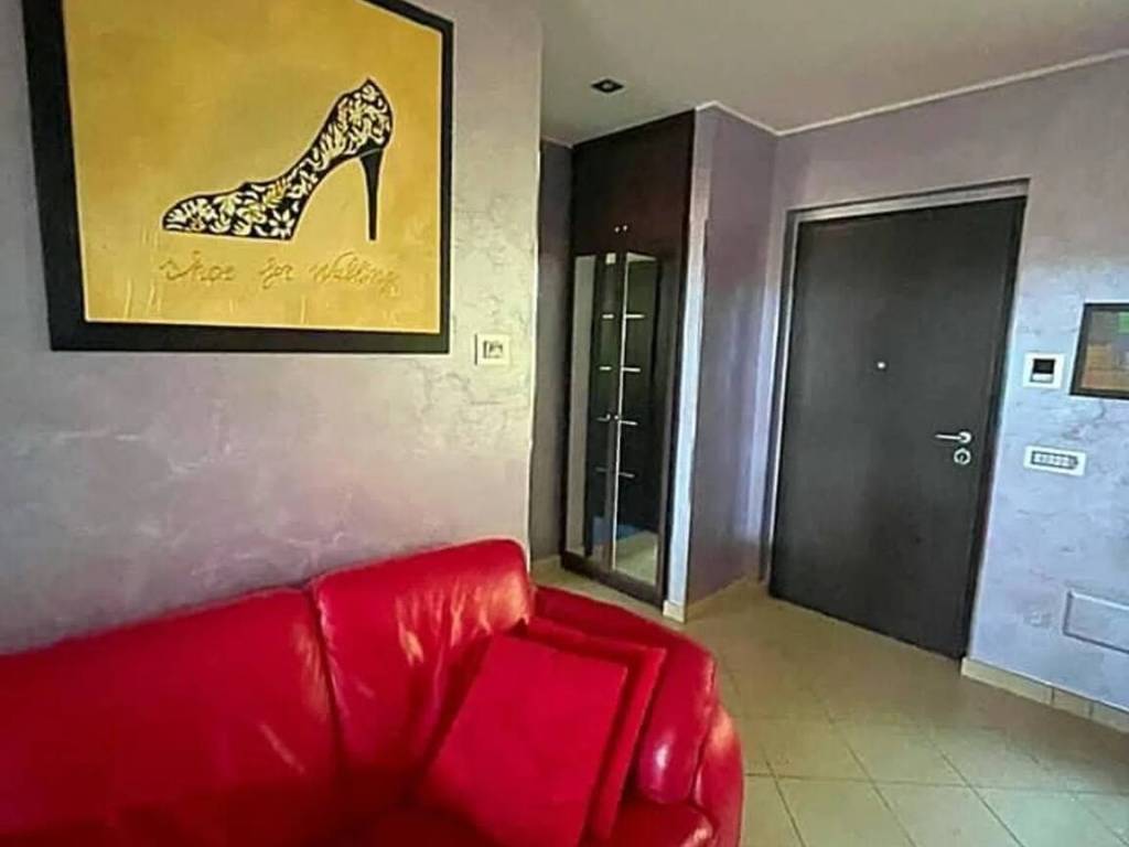 Appartamento a Vibo valentia in Via Moderata Durant, 41 - Foto 3