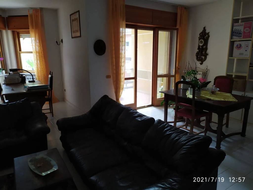Appartamento a Vibo valentia in Largo Alcide De Gasperi - Foto 5