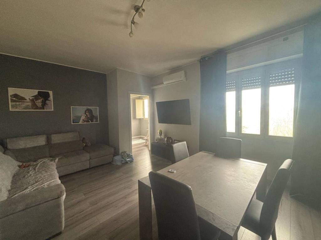Appartamento a Quartu sant'elena in Via Lombardia - Foto 2