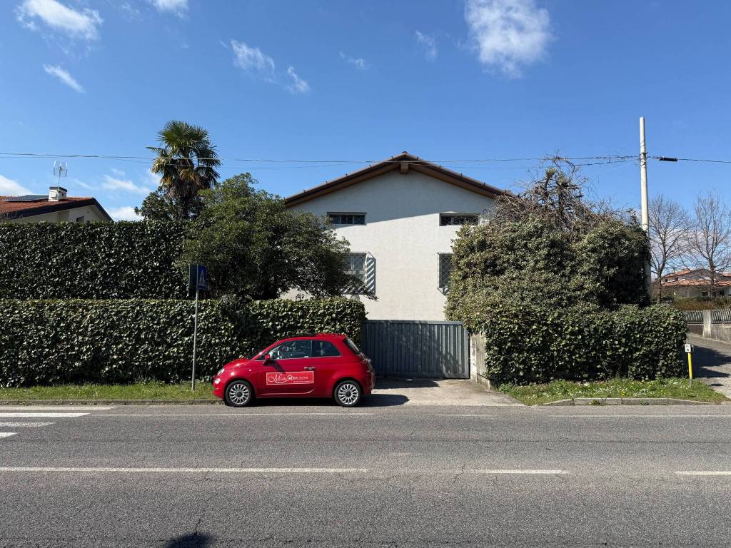 Villa a San daniele del friuli in Via Venezia, 124 - Foto 2