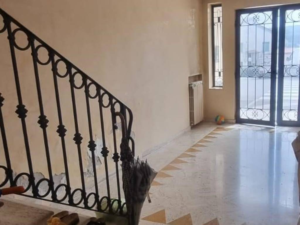 Casa indipendente a Folignano in Piazza Luigi Dari - Foto 3