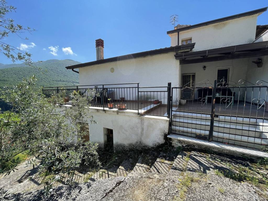 Villa a Colle san magno in Via Lago - Foto 2