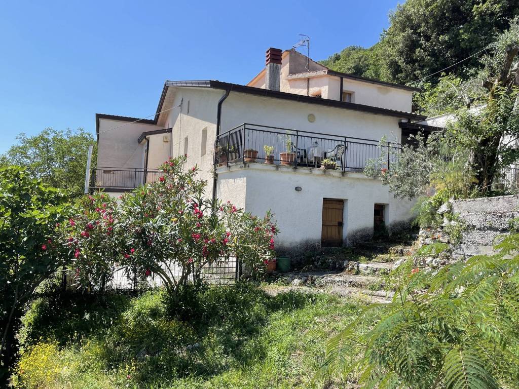Villa a Colle san magno in Via Lago - Foto 5