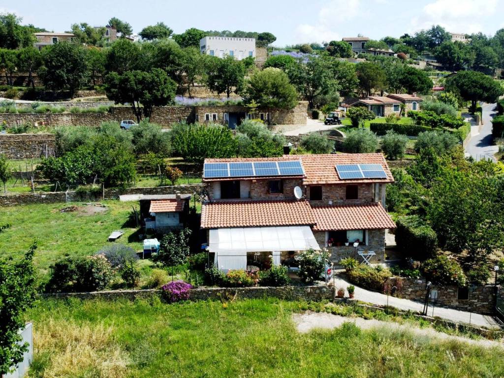 Villa a Dolceacqua in Regione Morghe - Foto 2