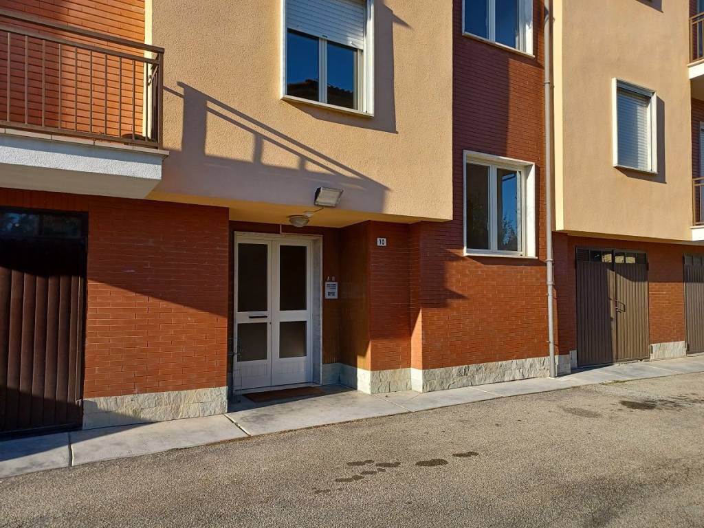 Appartamento a Alba in Via dei Partigiani, 10 - Foto 2