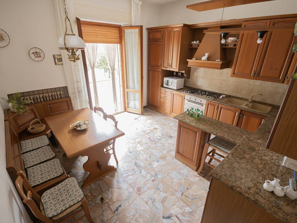Appartamento a Jesi in Via Puglie, 5 - Foto 4