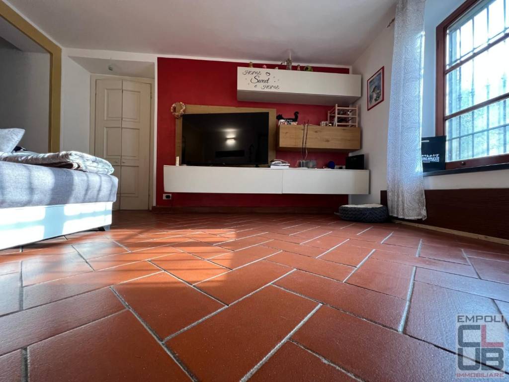 Appartamento a San giuliano terme in Via Giovanni Battista Niccolini, , 25 - Foto 3