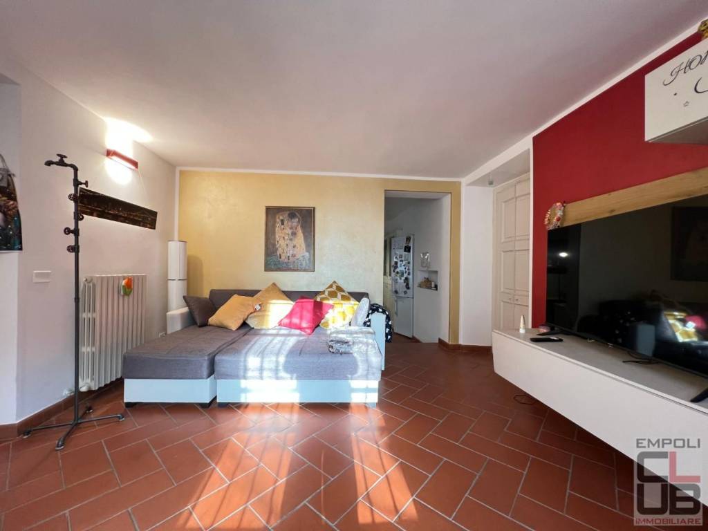 Appartamento a San giuliano terme in Via Giovanni Battista Niccolini, , 25 - Foto 4