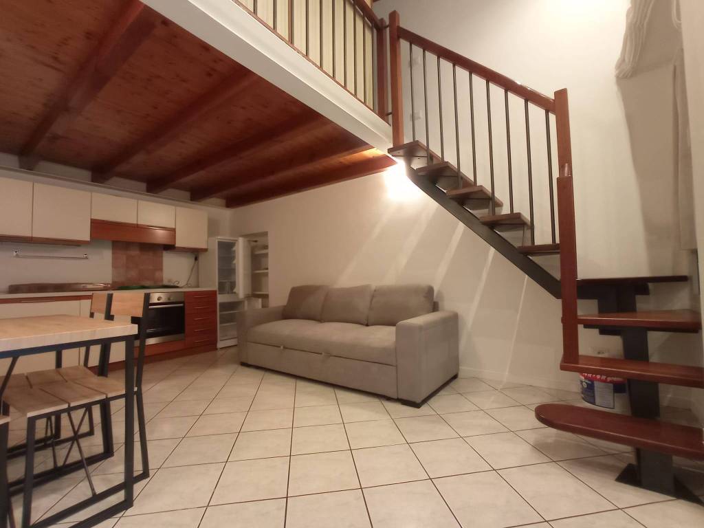 Appartamento a Seveso in Corso Dante Alighieri, 4 - Foto 2