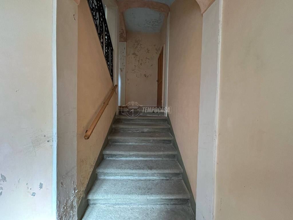 Appartamento a Faloppio in Via Borgo Antico 10 - Foto 5