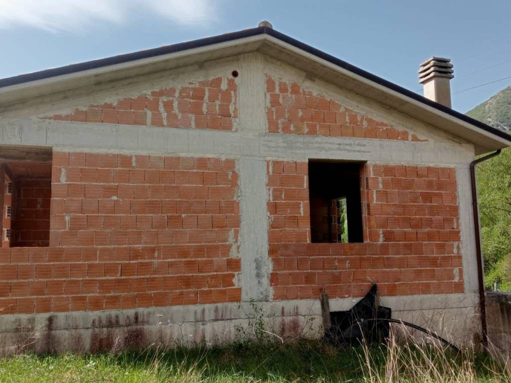 Villa a Fabriano in Località Campodonico - Foto 2