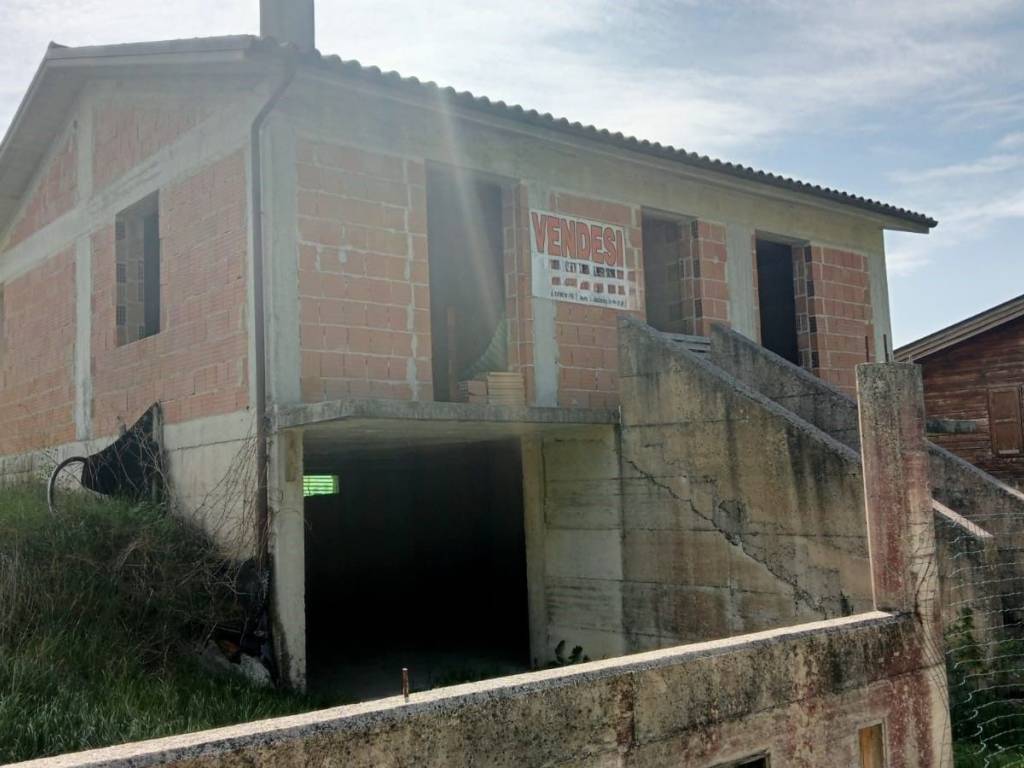 Villa a Fabriano in Località Campodonico - Foto 3