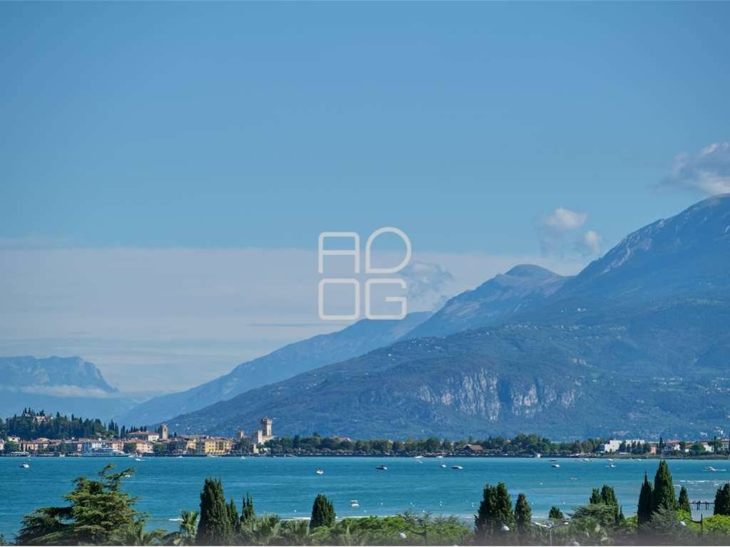 Appartamento a Desenzano del garda in Via Giulio Cesare, 2 - Foto 3