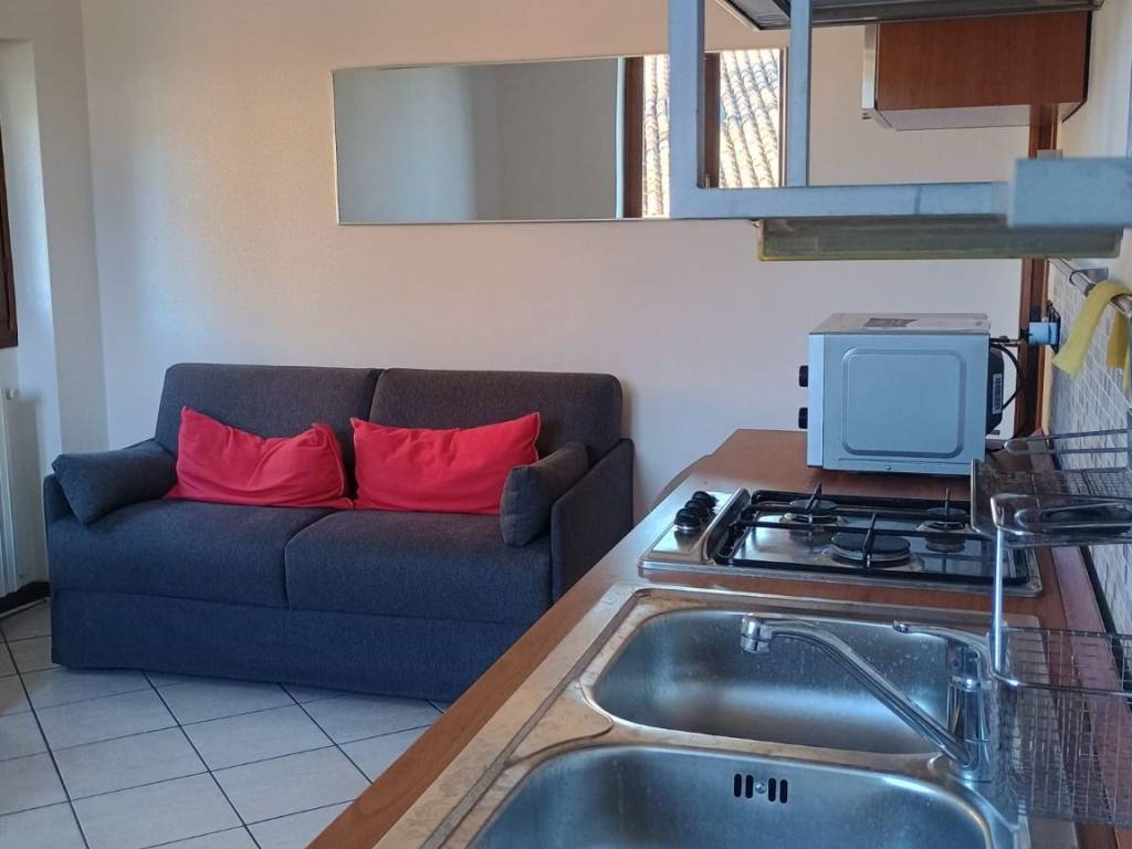 Appartamento a Udine in Via Gemona, 30 - Foto 2