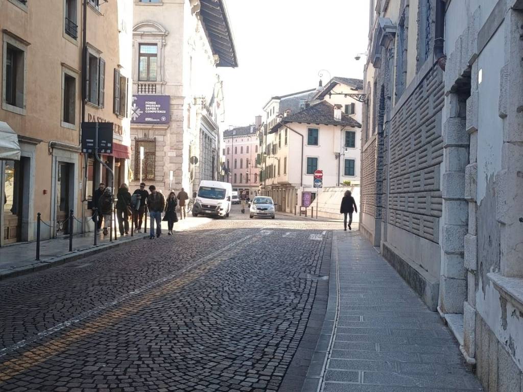 Appartamento a Udine in Via Gemona, 30 - Foto 5