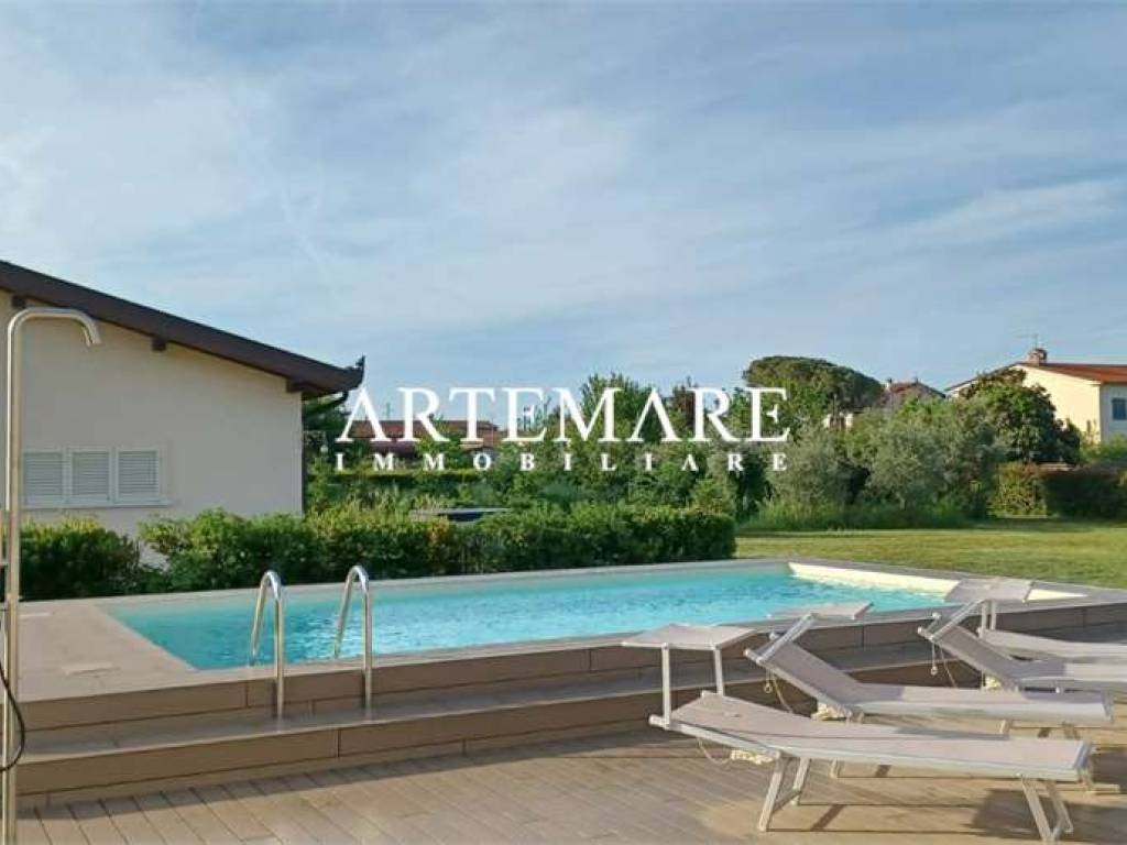 Villa a Seravezza in via pucci - Foto 2