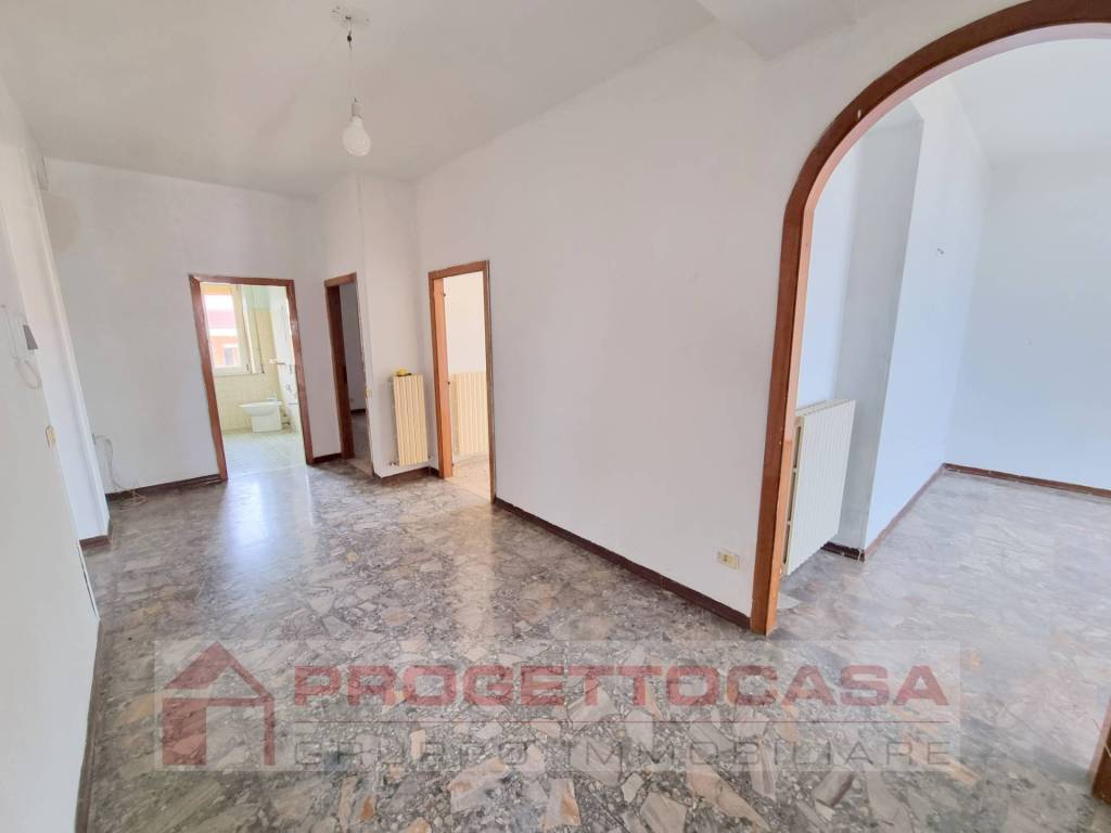 Appartamento a Monteprandone in VIA MAZZINI, 34 - Foto 2