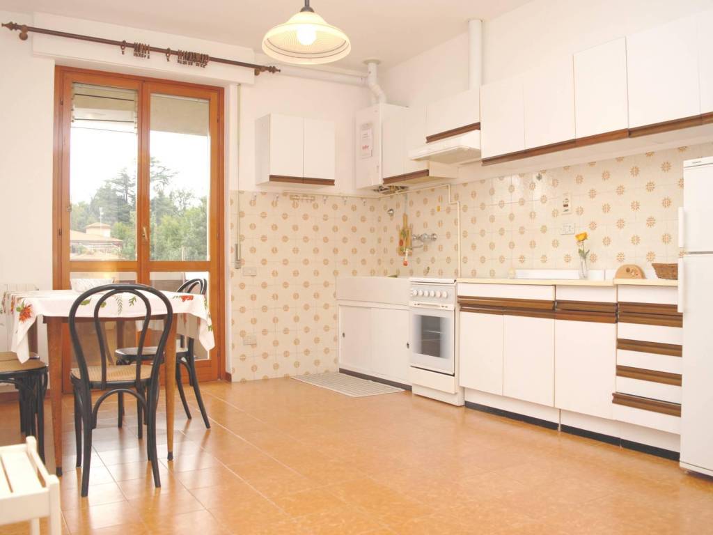 Appartamento a Merate in Viale Verdi, 47 - Foto 3