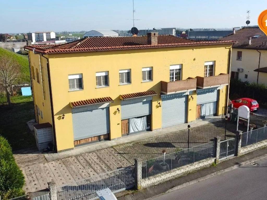 Immobile a Poggio renatico in Via dell'Artigianato, 46 - Foto 2