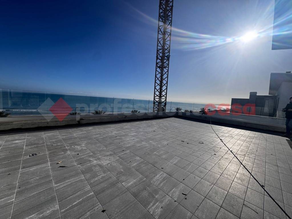 Appartamento a Tortoreto in Lungomare Sirena, snc - Foto 2