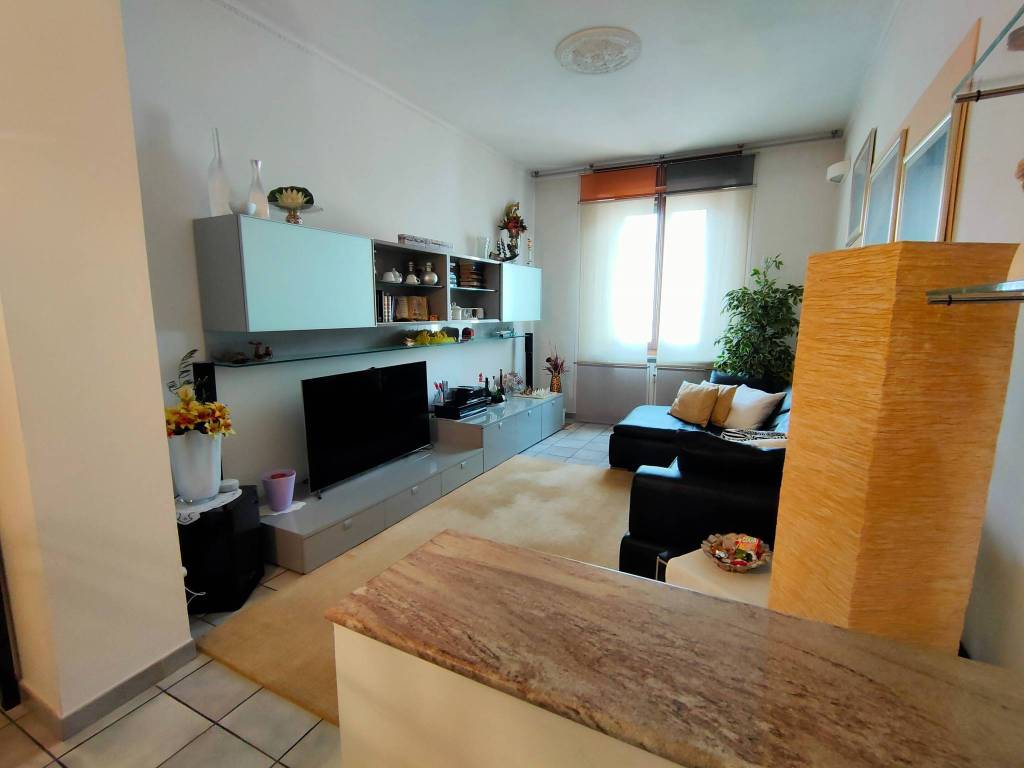 Appartamento a Asti in Via Giovanni Pascoli - Foto 2